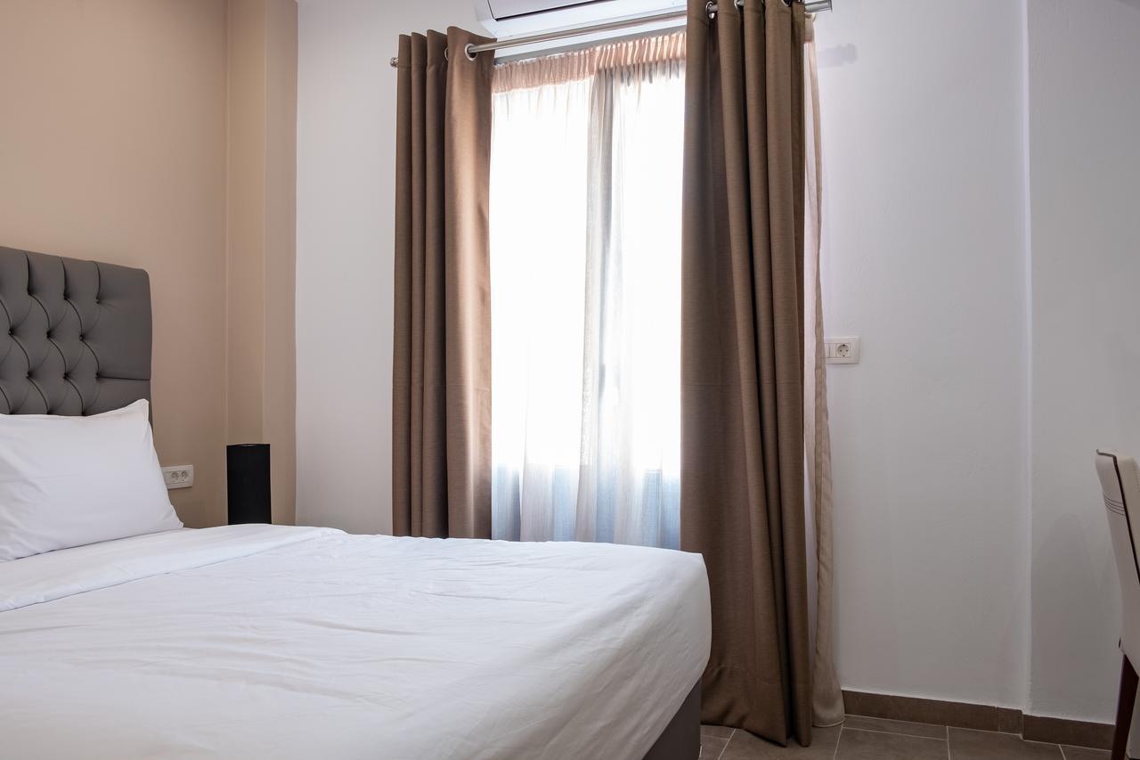 Tristhenia Aparthotel Perissa  Luaran gambar