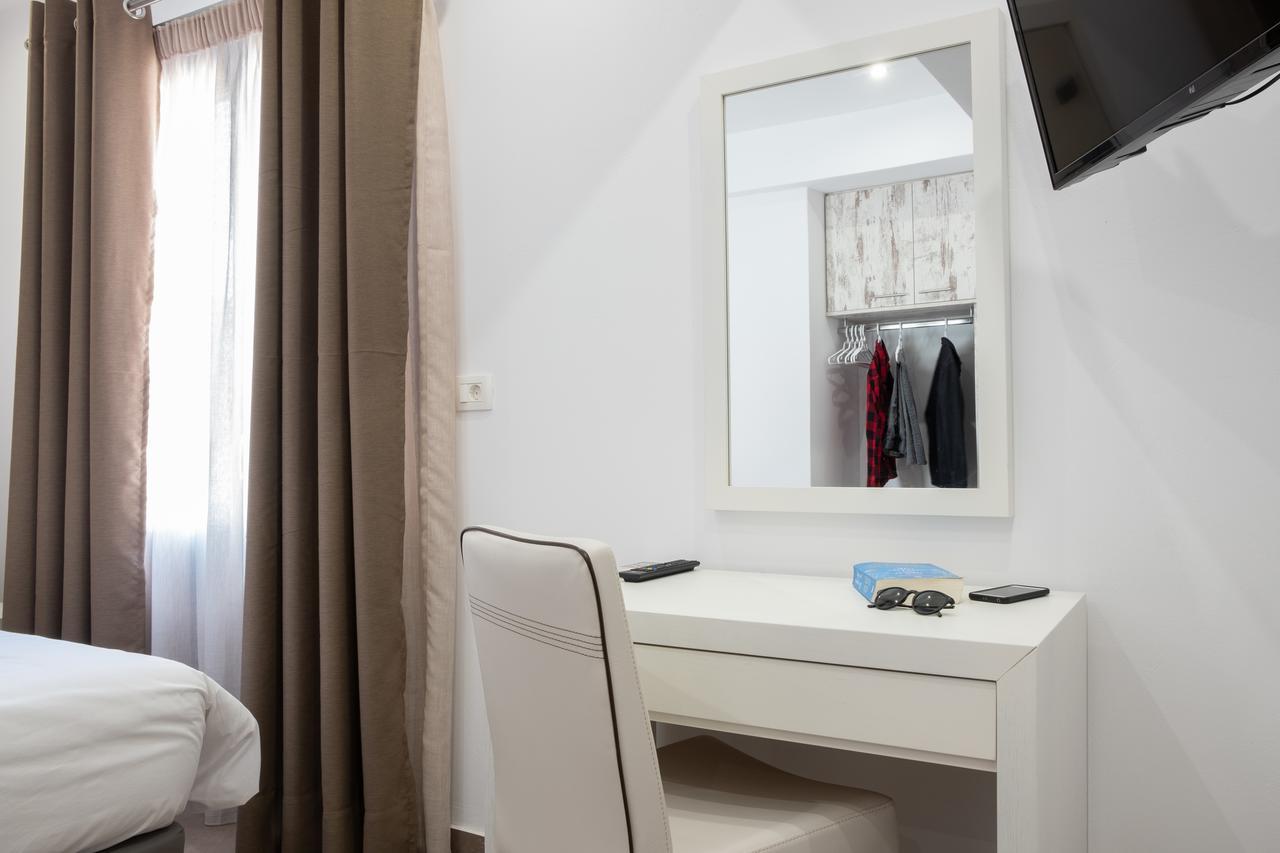 Tristhenia Aparthotel Perissa  Luaran gambar
