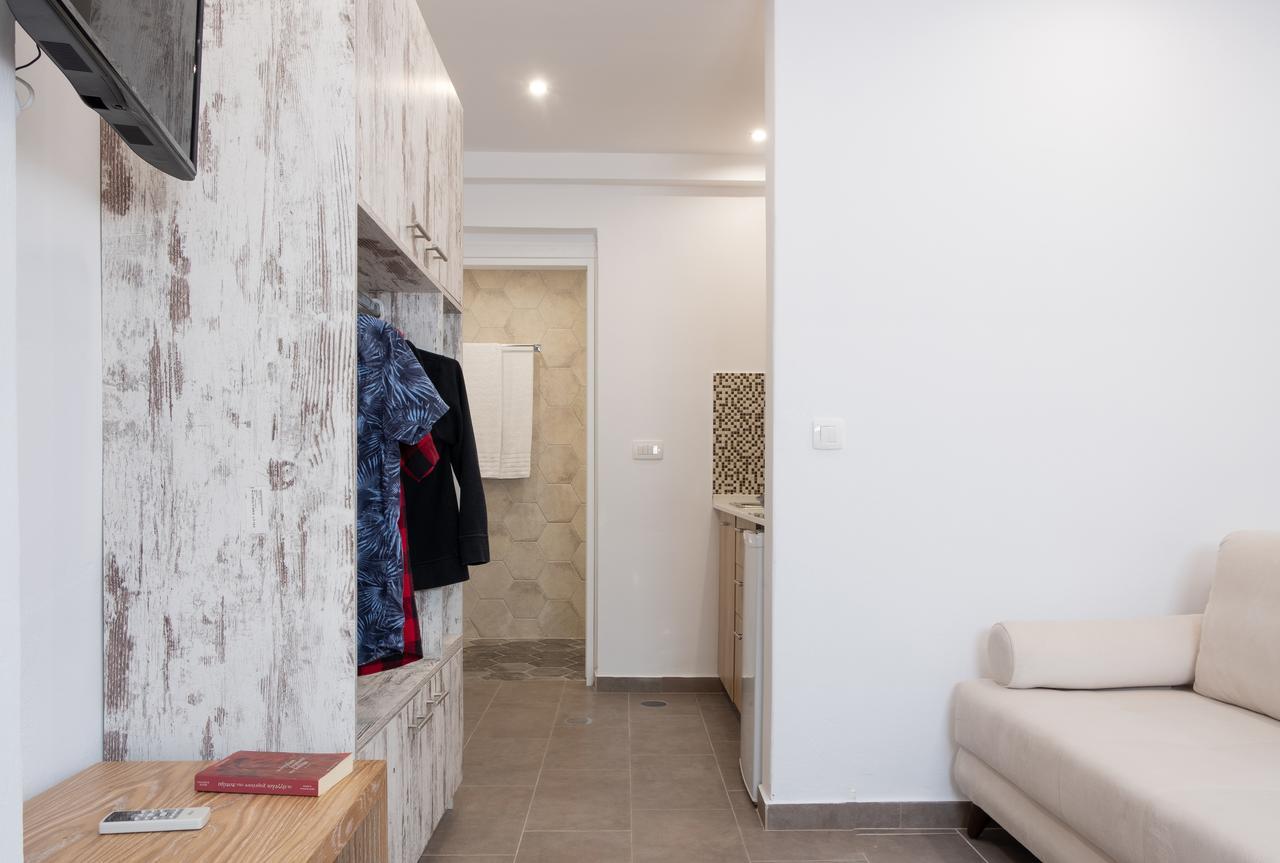Tristhenia Aparthotel Perissa  Luaran gambar
