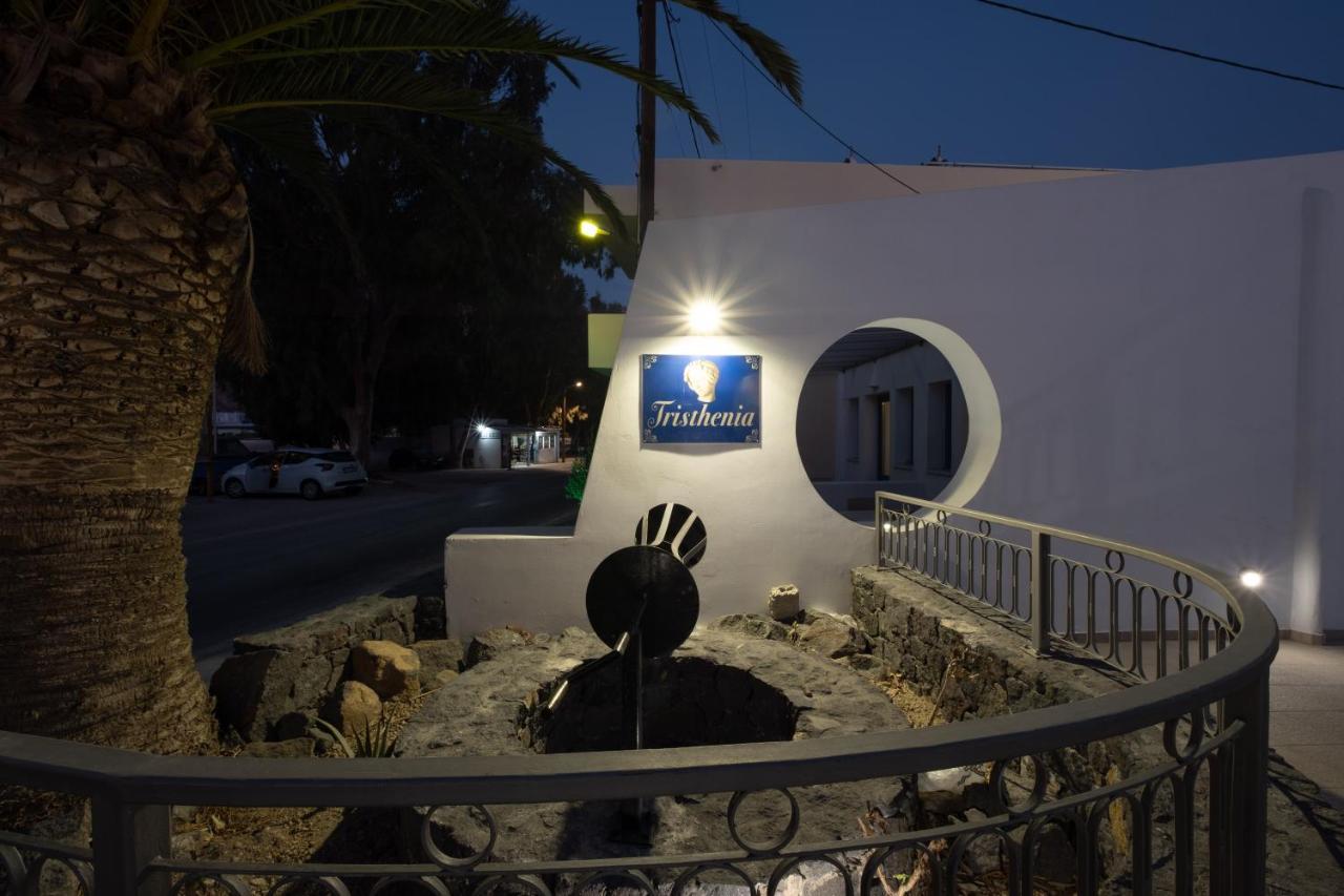 Tristhenia Aparthotel Perissa  Luaran gambar